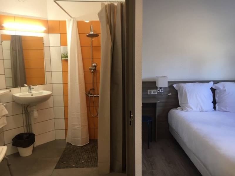 réserver une chambre double marseille aubagne